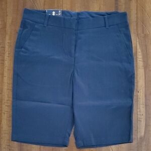 NWT Izod Girl's Navy Blue School Uniform Bermuda Shorts - Size 9